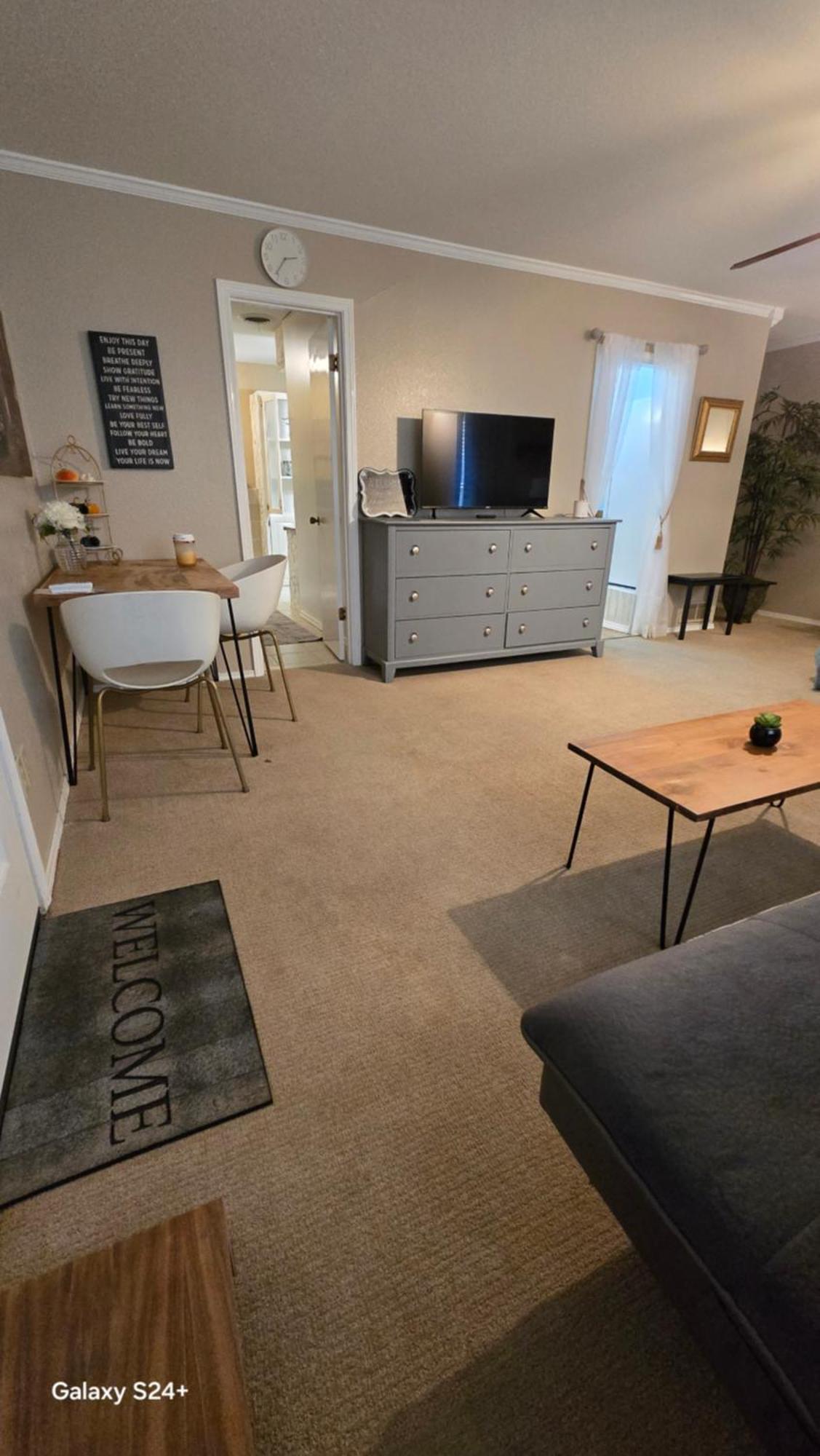 Charming Central Amarillo Retreat With A Jacuzzi ภายนอก รูปภาพ